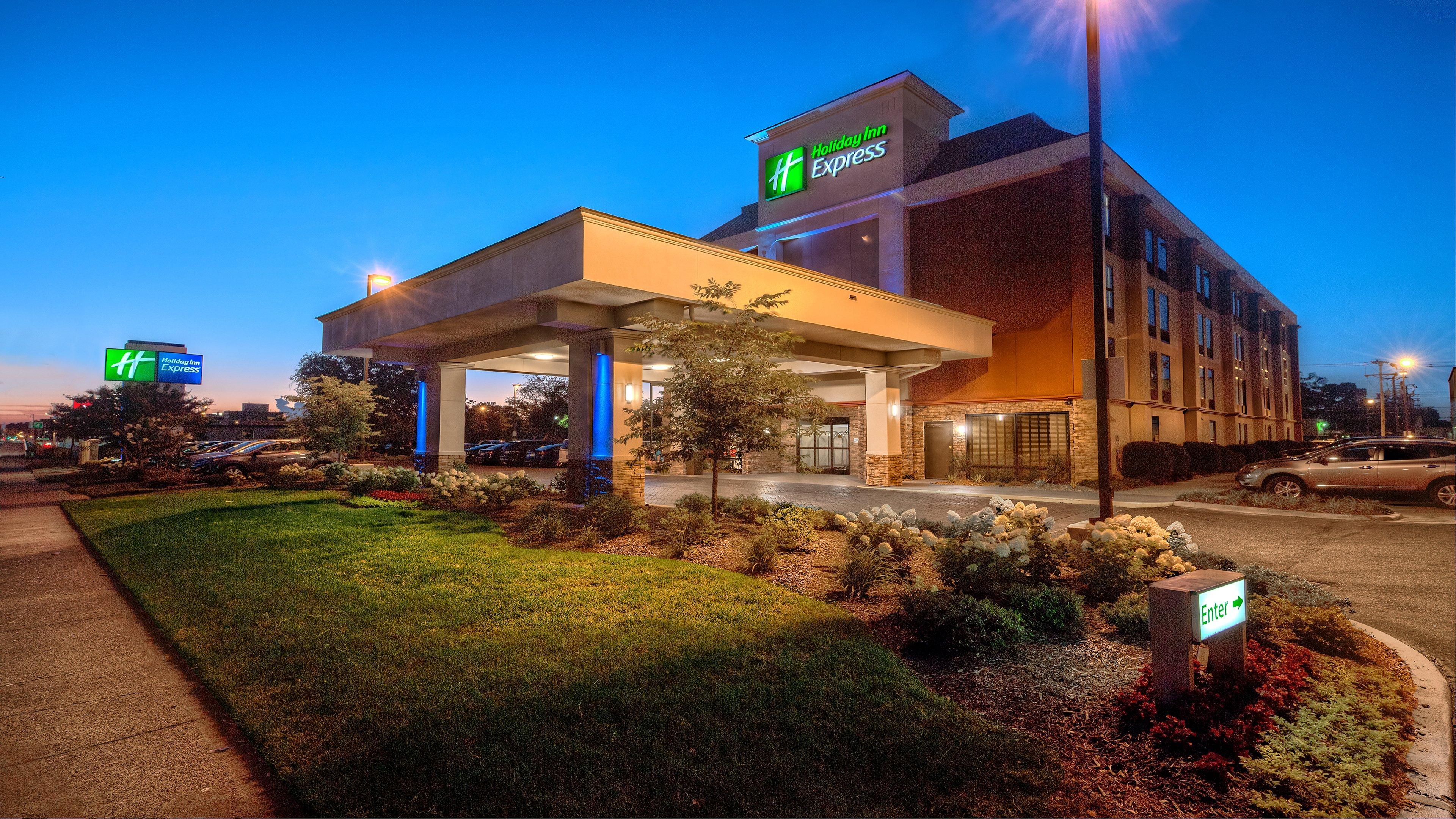 Holiday Inn Express Memphis Medical Center - Midtown By Ihg Exterior photo