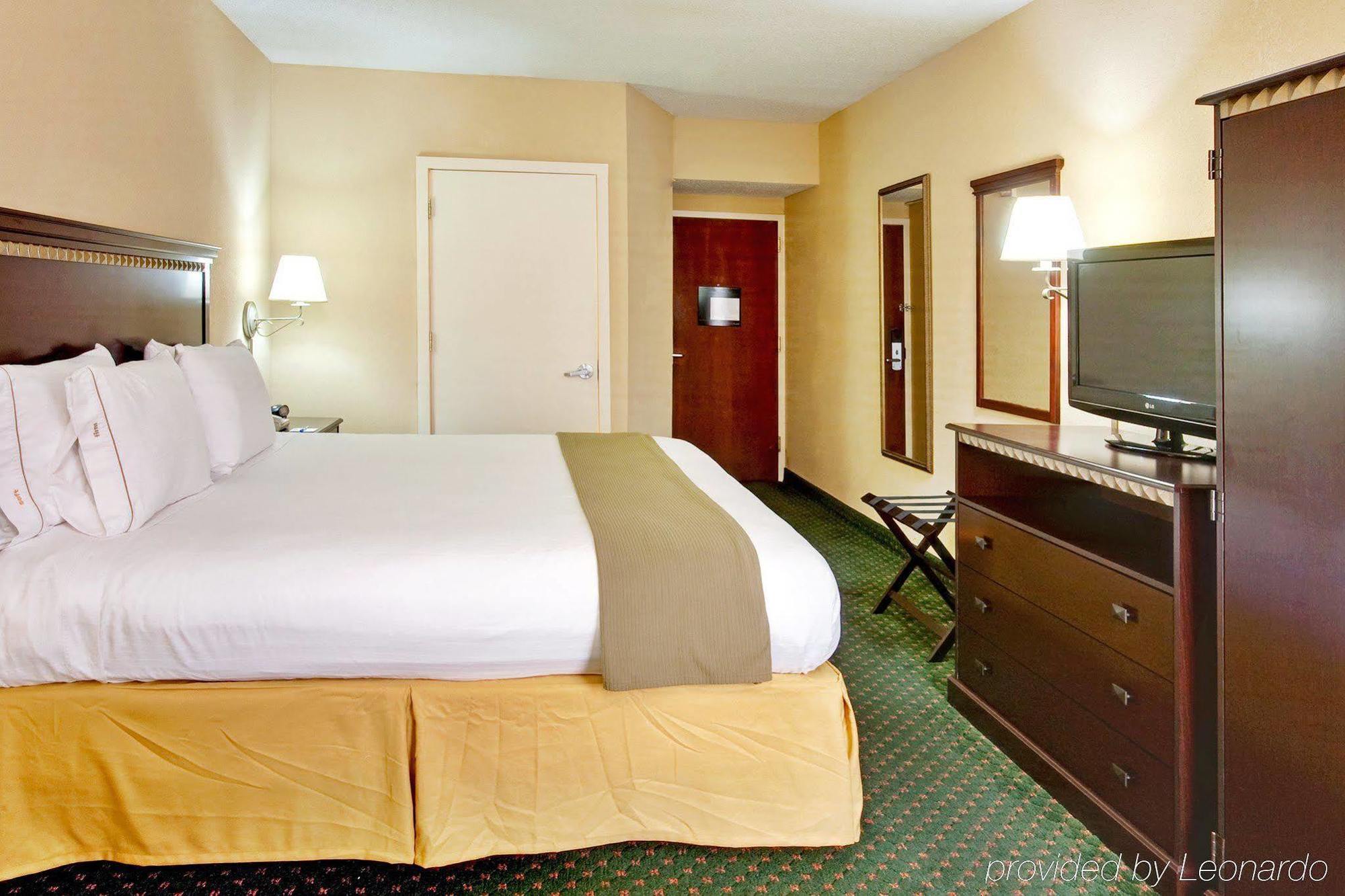Holiday Inn Express Memphis Medical Center - Midtown, An Ihg Hotel Room photo