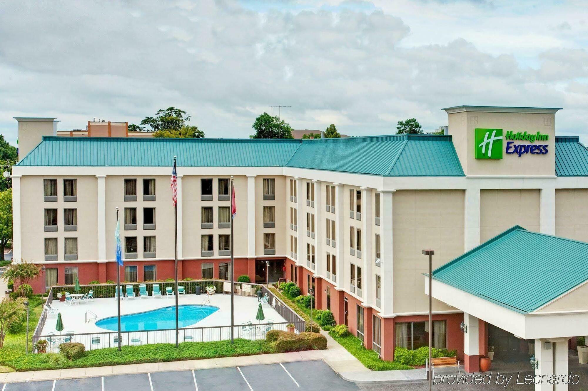 Holiday Inn Express Memphis Medical Center - Midtown By Ihg Exterior photo